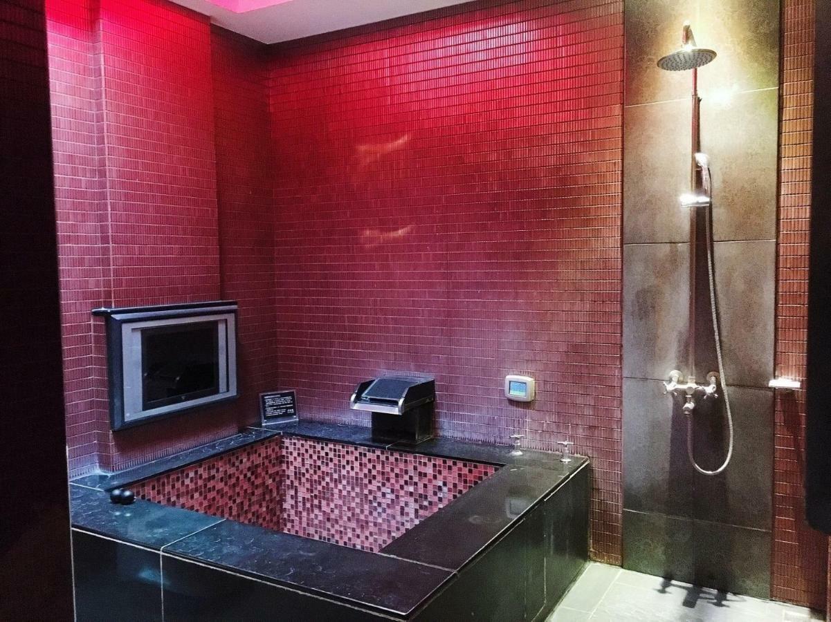 Sasha Motel Tchaj-čung Exteriér fotografie