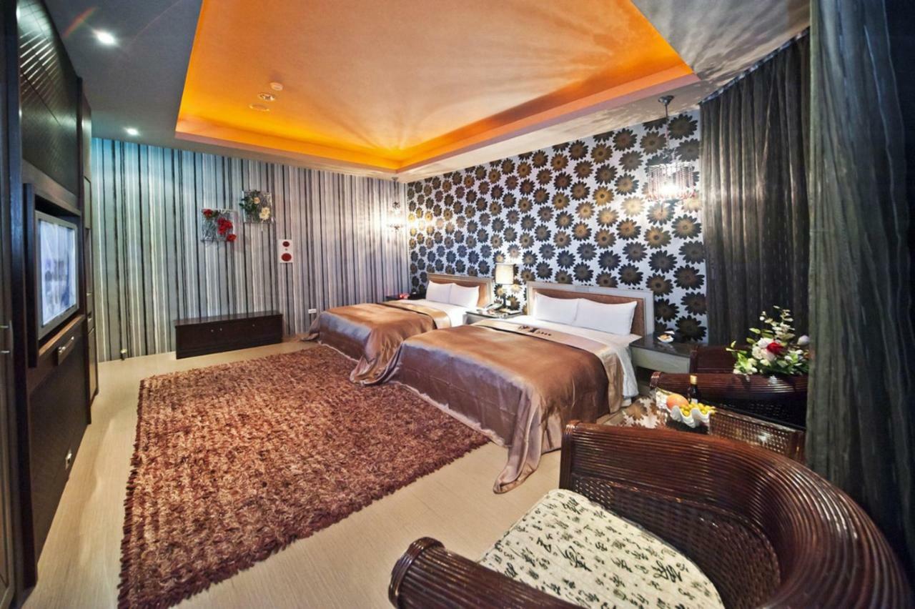 Sasha Motel Tchaj-čung Exteriér fotografie