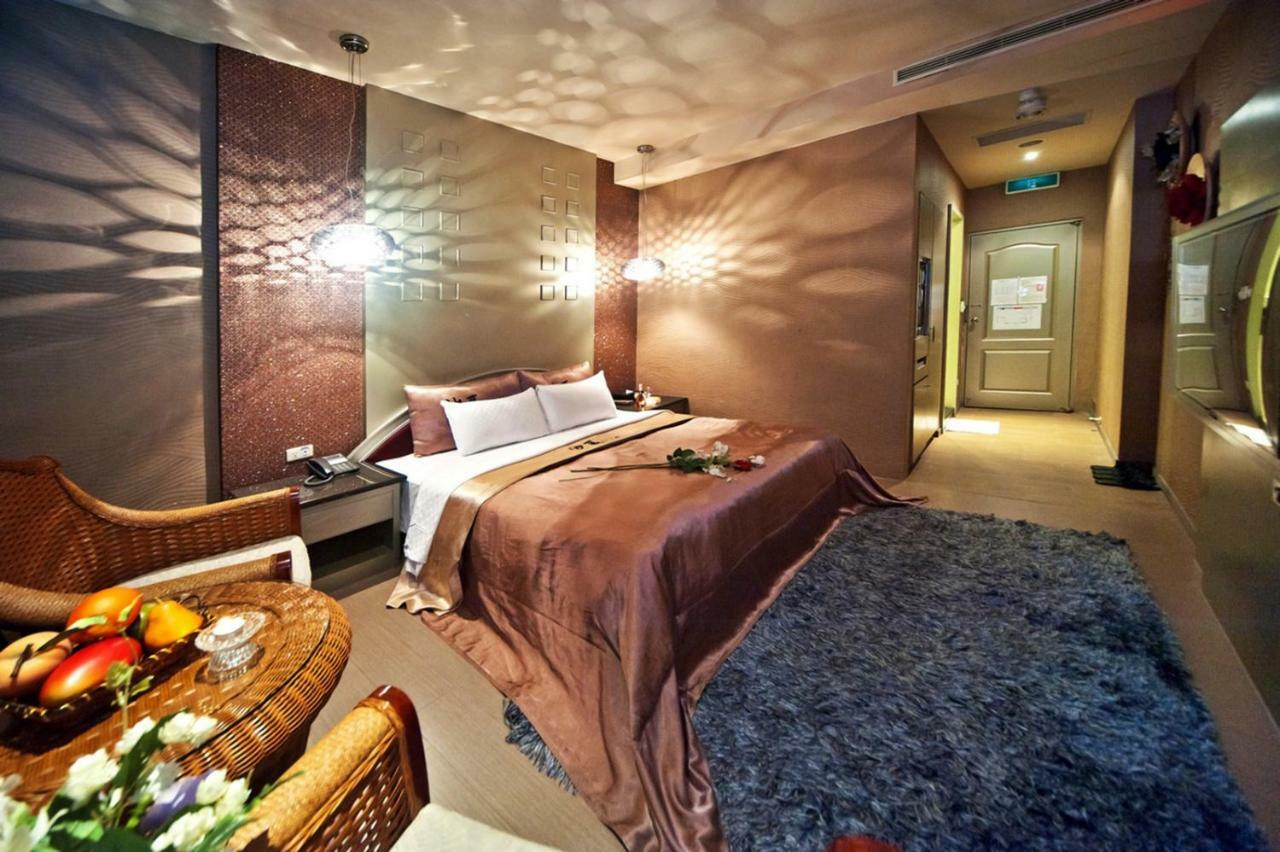 Sasha Motel Tchaj-čung Exteriér fotografie